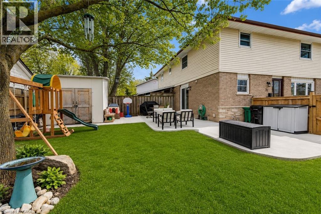 35 MOCKINGBIRD Drive, Elmira, Ontario, N3B3E4 — Photo 7