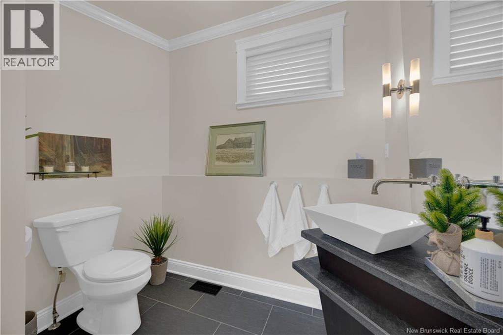 5 Admiralty Drive - Image 24