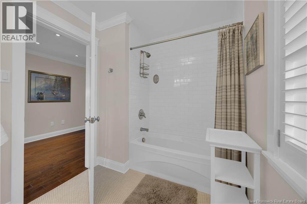 5 Admiralty Drive - Image 29