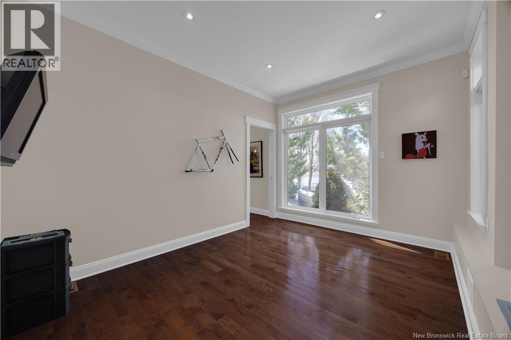 5 Admiralty Drive - Image 19