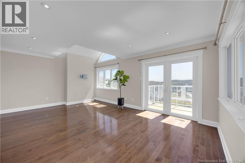5 Admiralty Drive - Image 33
