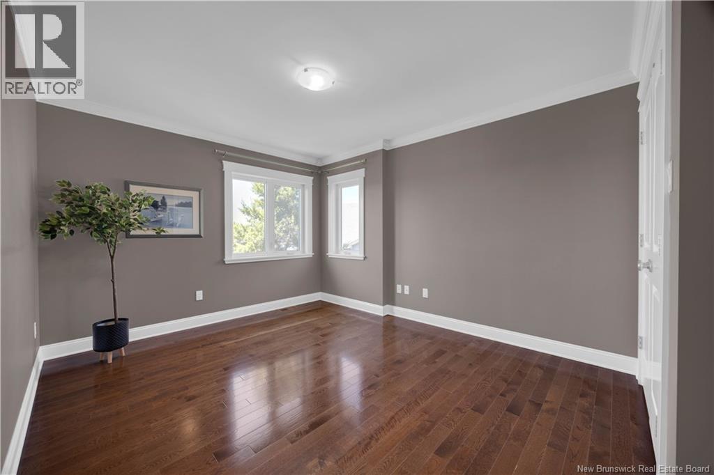 5 Admiralty Drive - Image 40