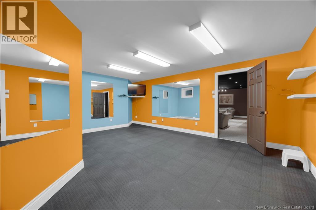 5 Admiralty Drive - Image 45