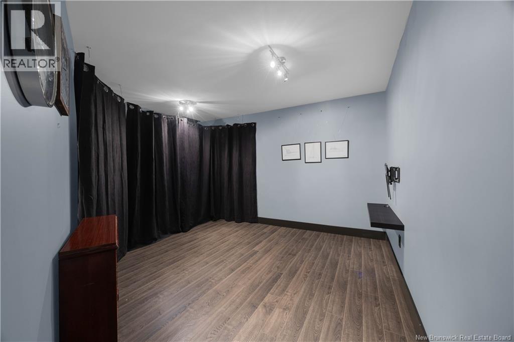 5 Admiralty Drive - Image 48
