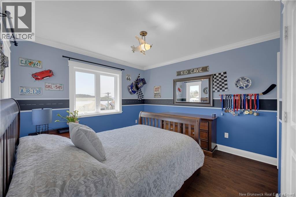 5 Admiralty Drive - Image 31