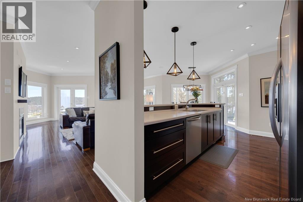 5 Admiralty Drive - Image 20
