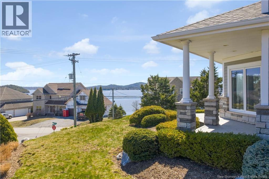 5 Admiralty Drive - Image 7