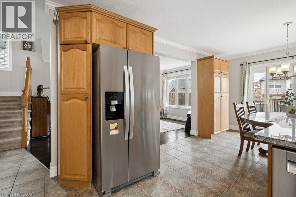 641 INTERLAKEN Drive, Waterloo, Ontario, N2T2Y5 — Photo 23
