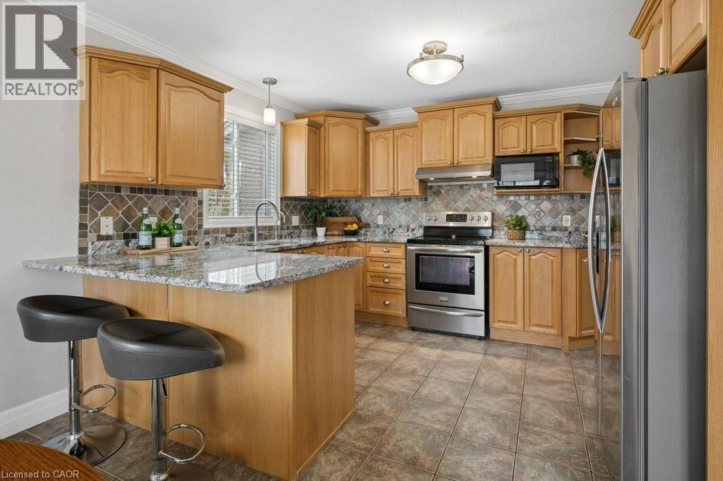 641 INTERLAKEN Drive, Waterloo, Ontario, N2T2Y5 — Photo 30
