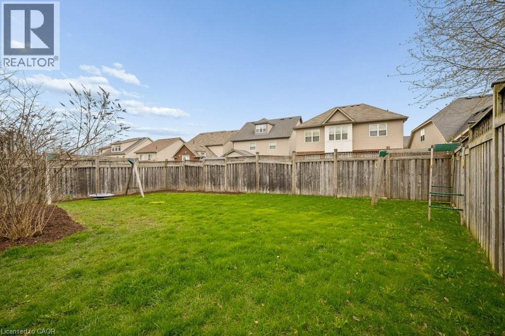 641 INTERLAKEN Drive, Waterloo, Ontario, N2T2Y5 — Photo 10