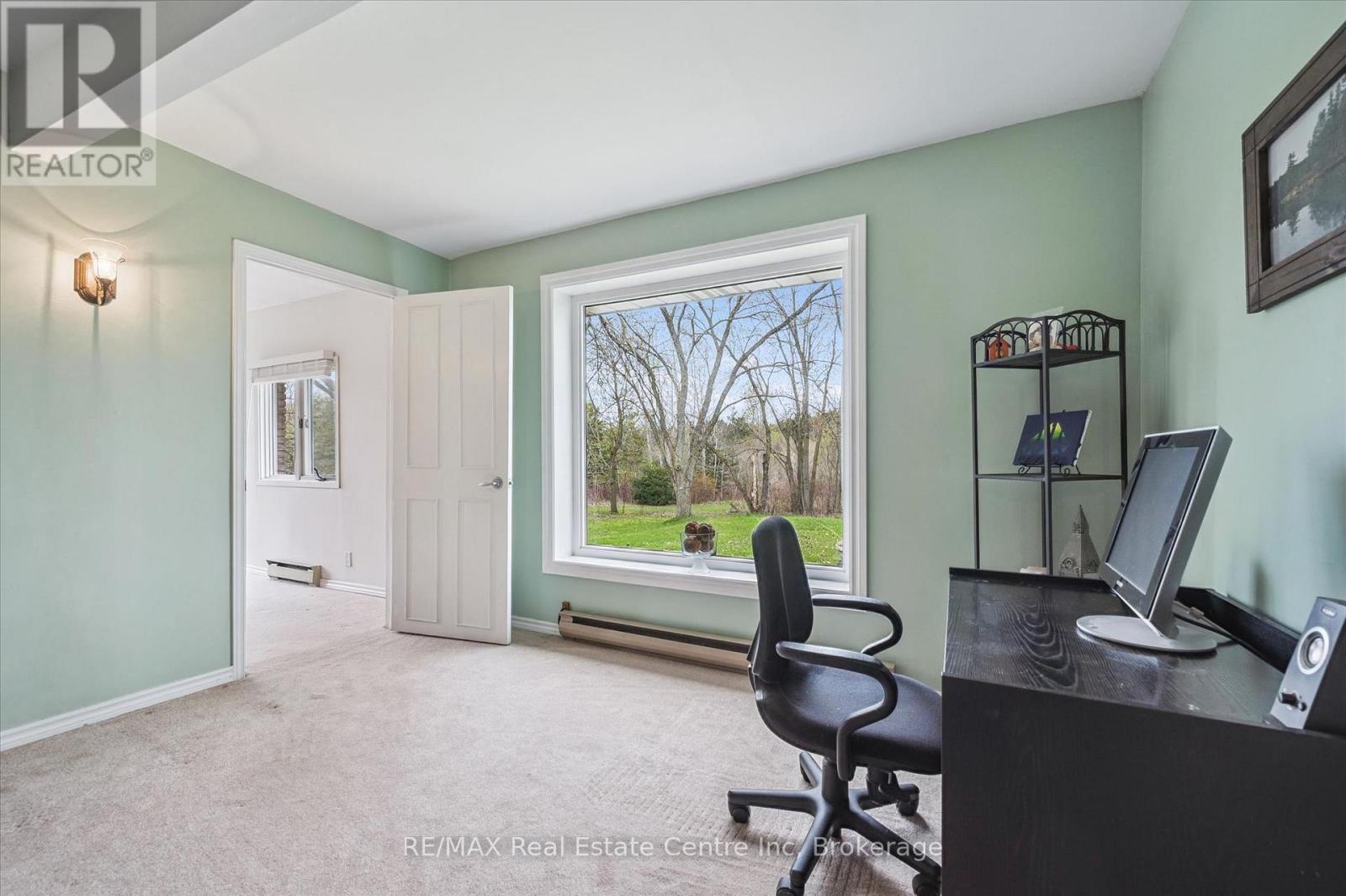 8420 ERAMOSA-GARAFRAXA TOWNLINE - 14