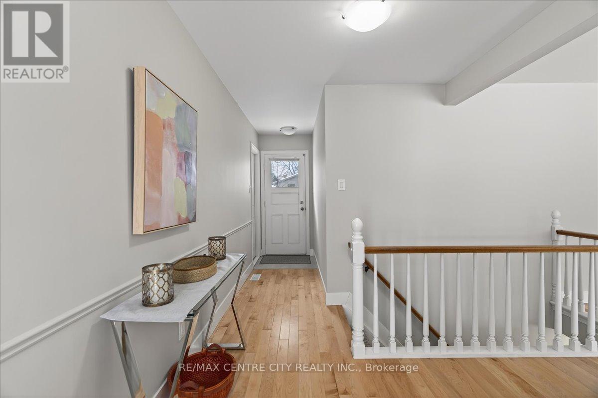 1102 PRINCE PHILIP DRIVE - 25