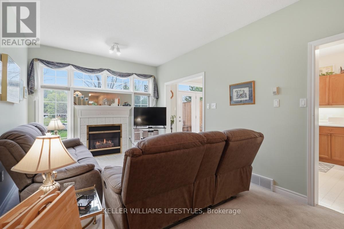 #24 519 RIVERSIDE DRIVE - 14