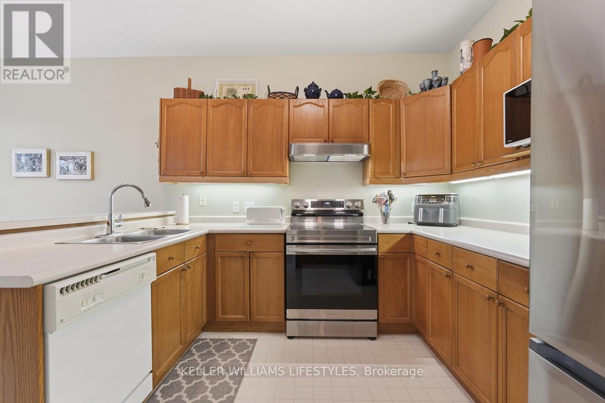 #24 519 RIVERSIDE DRIVE - 24