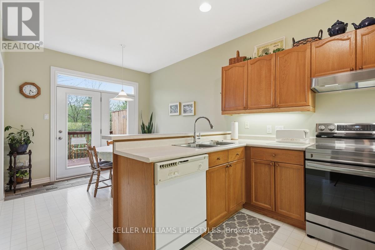 #24 519 RIVERSIDE DRIVE - 25