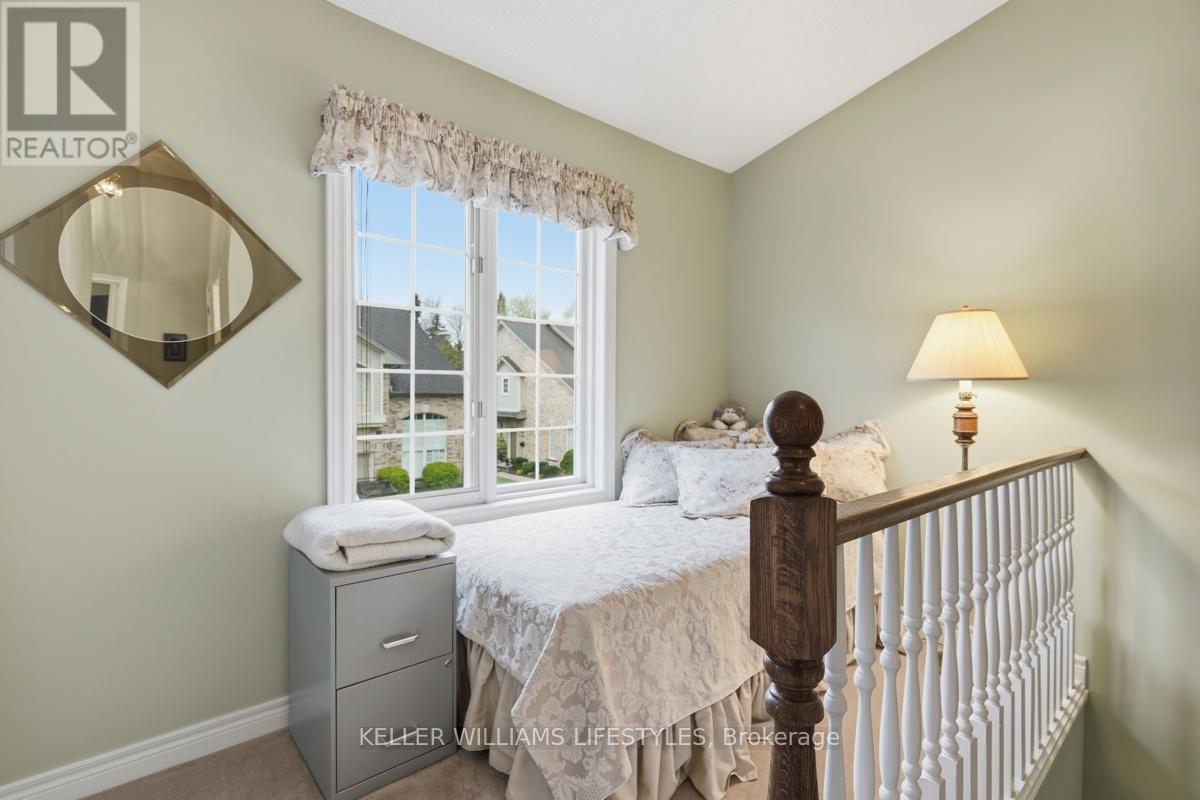 #24 519 RIVERSIDE DRIVE - 38