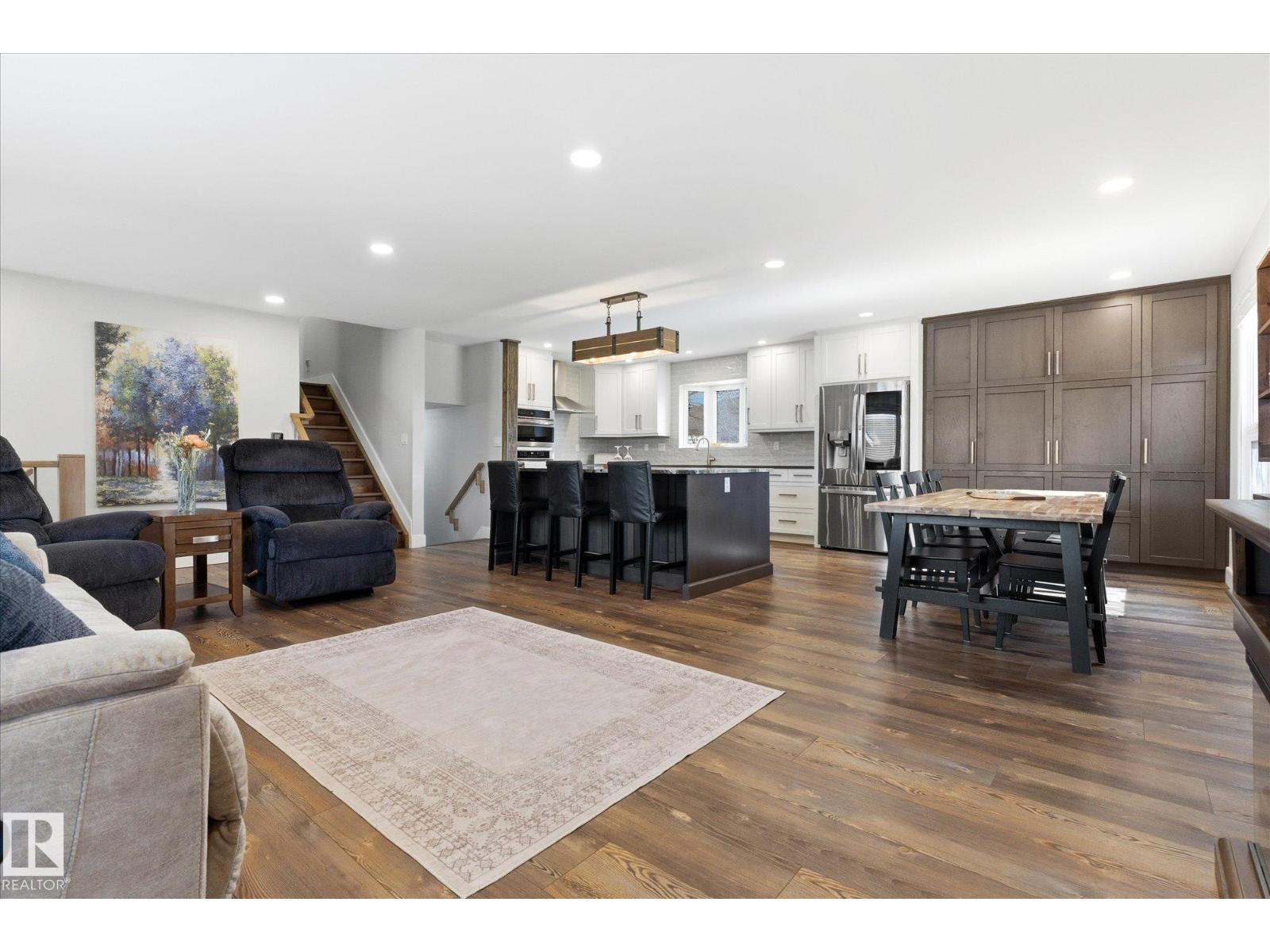 9921 83A ST, Fort Saskatchewan
