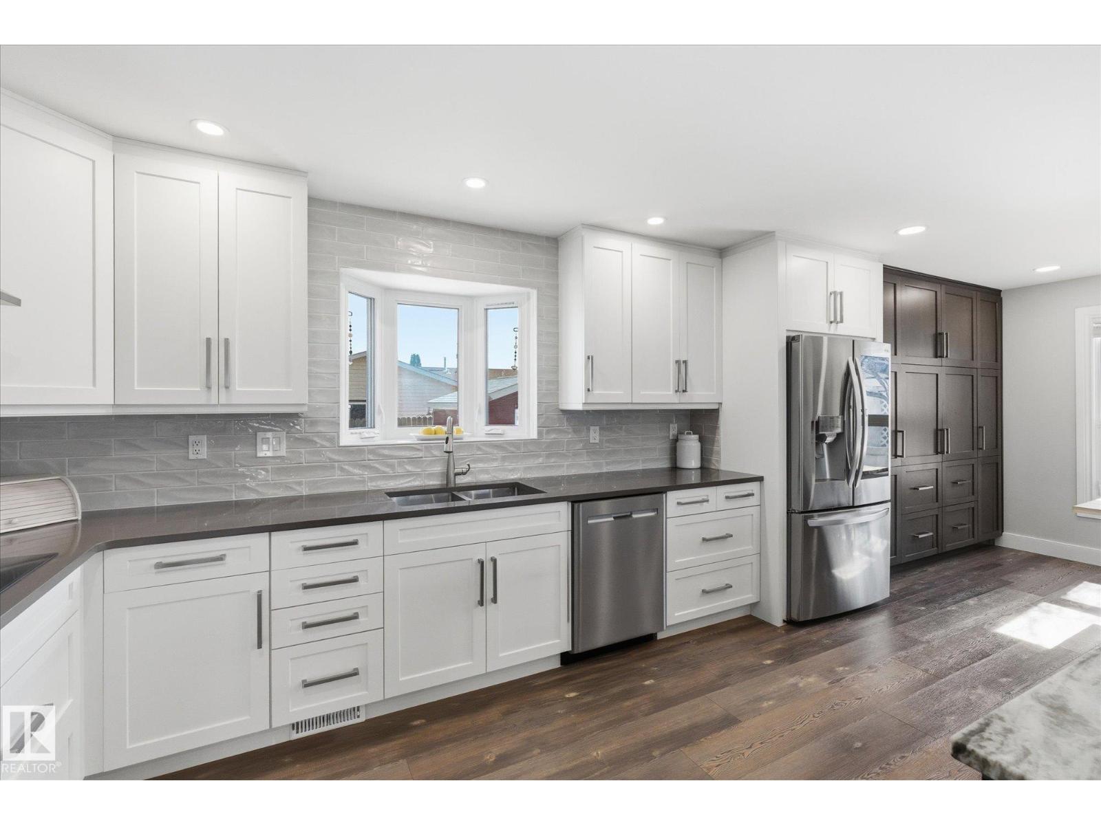 9921 83A ST, Fort Saskatchewan