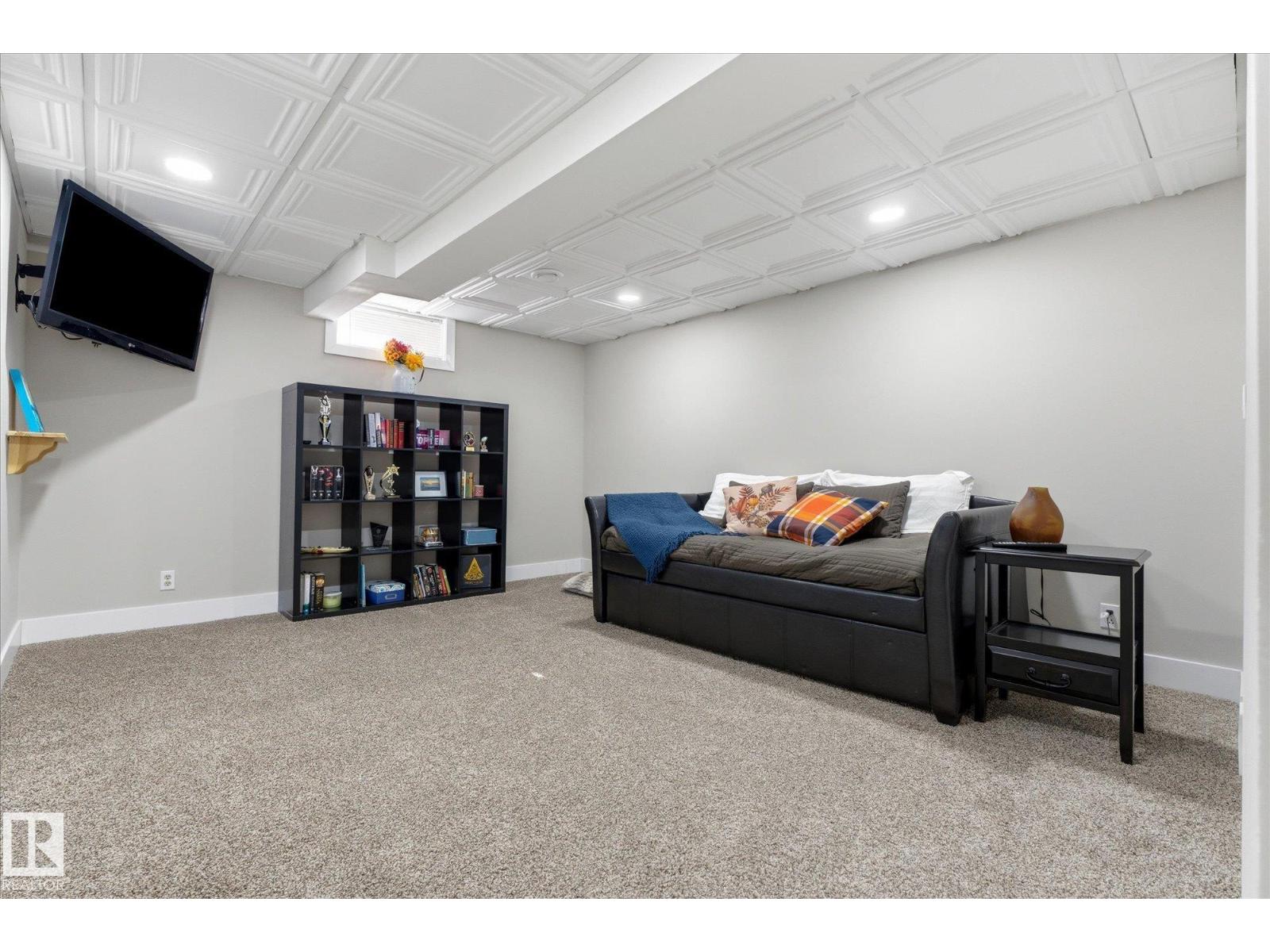 9921 83A ST, Fort Saskatchewan