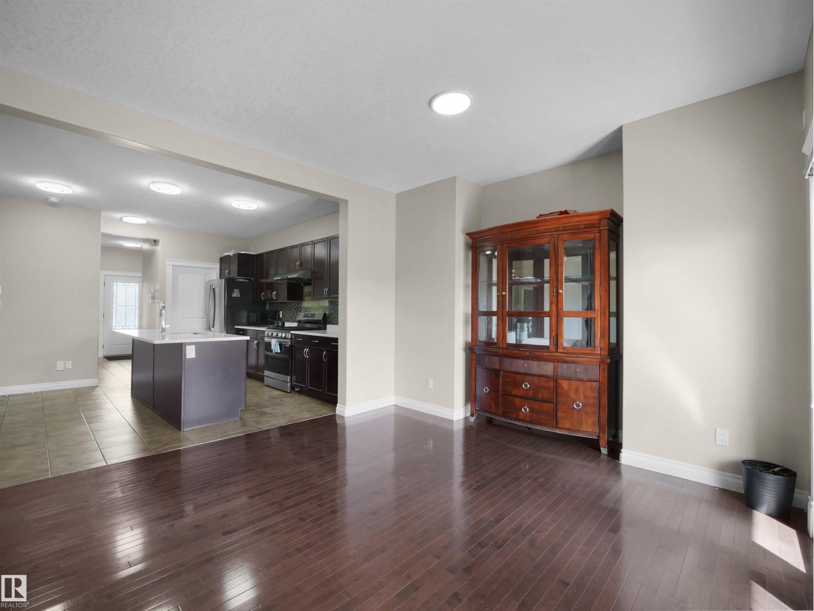 2511 29 ST NW, Edmonton