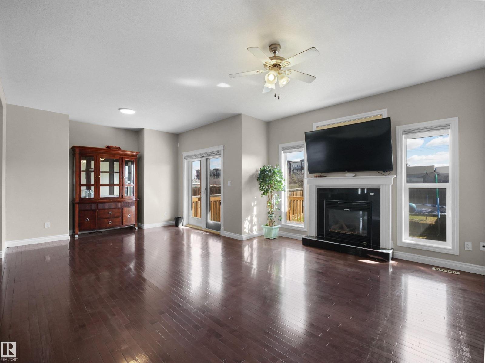 2511 29 ST NW, Edmonton