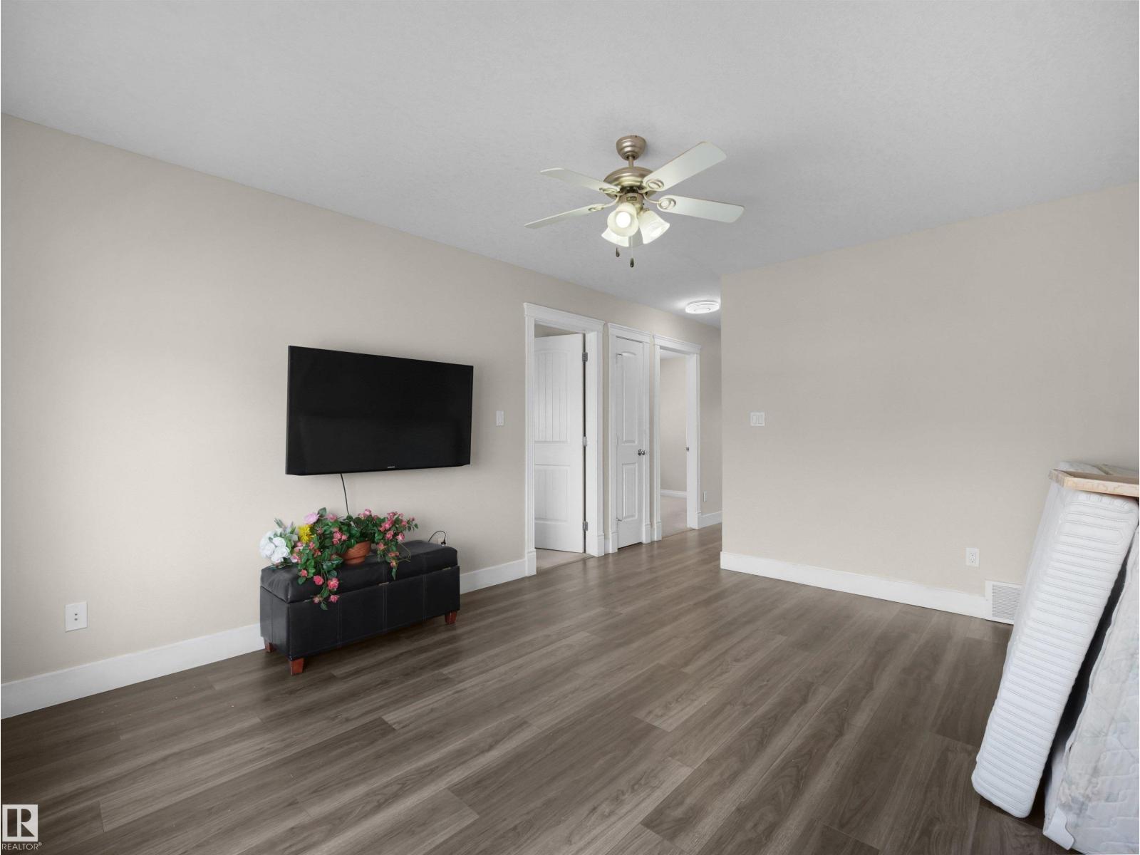 2511 29 ST NW, Edmonton