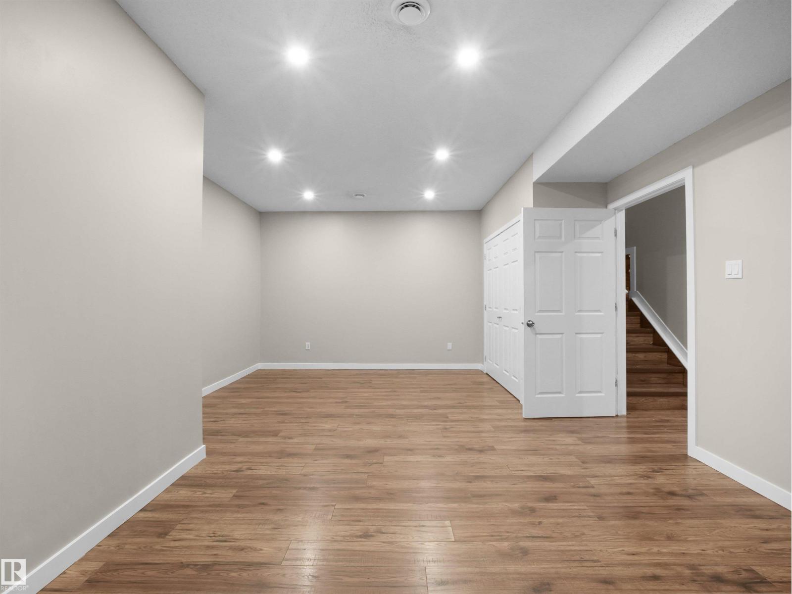 2511 29 ST NW, Edmonton