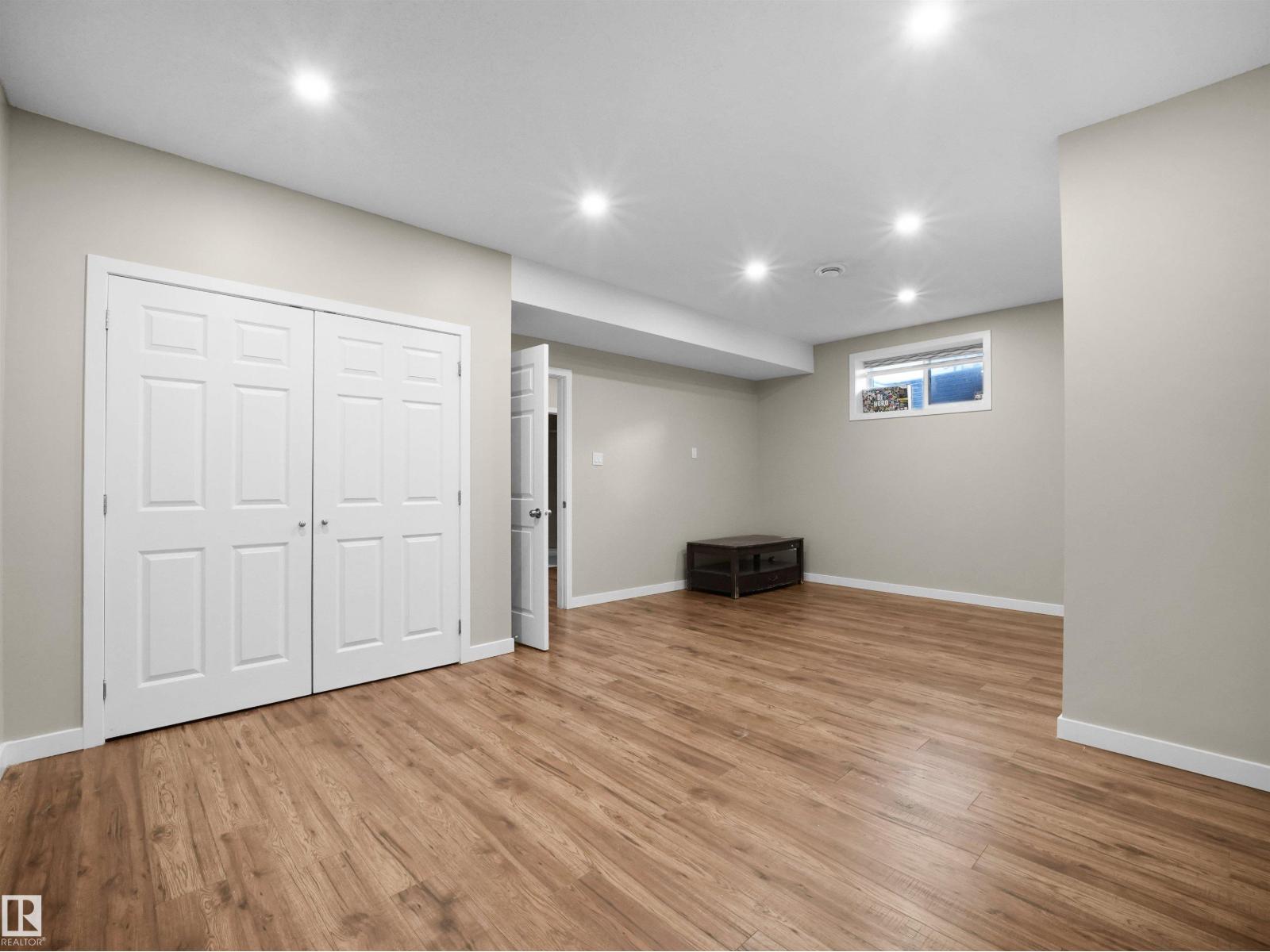2511 29 ST NW, Edmonton