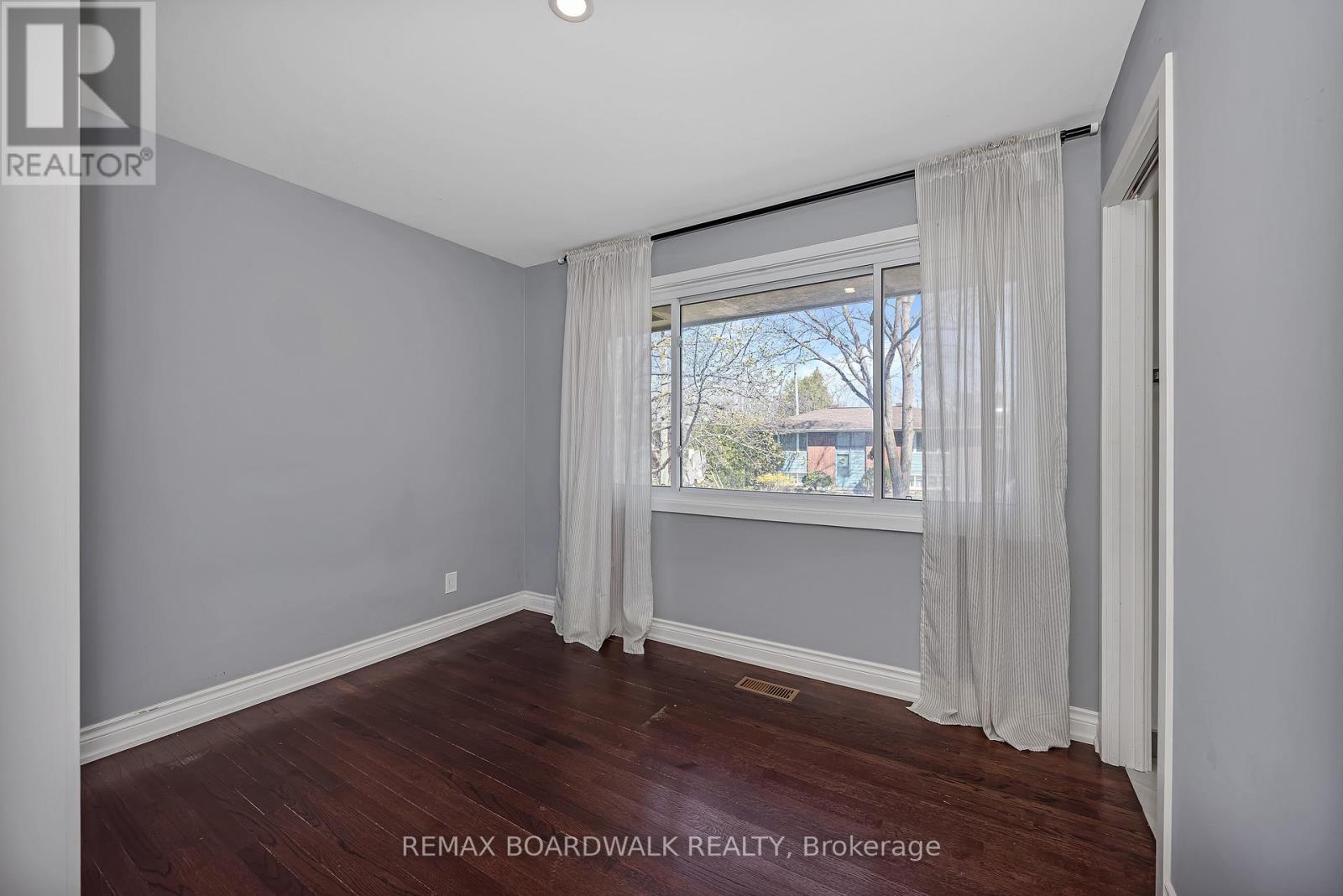 956 GARWOOD AVENUE - 13