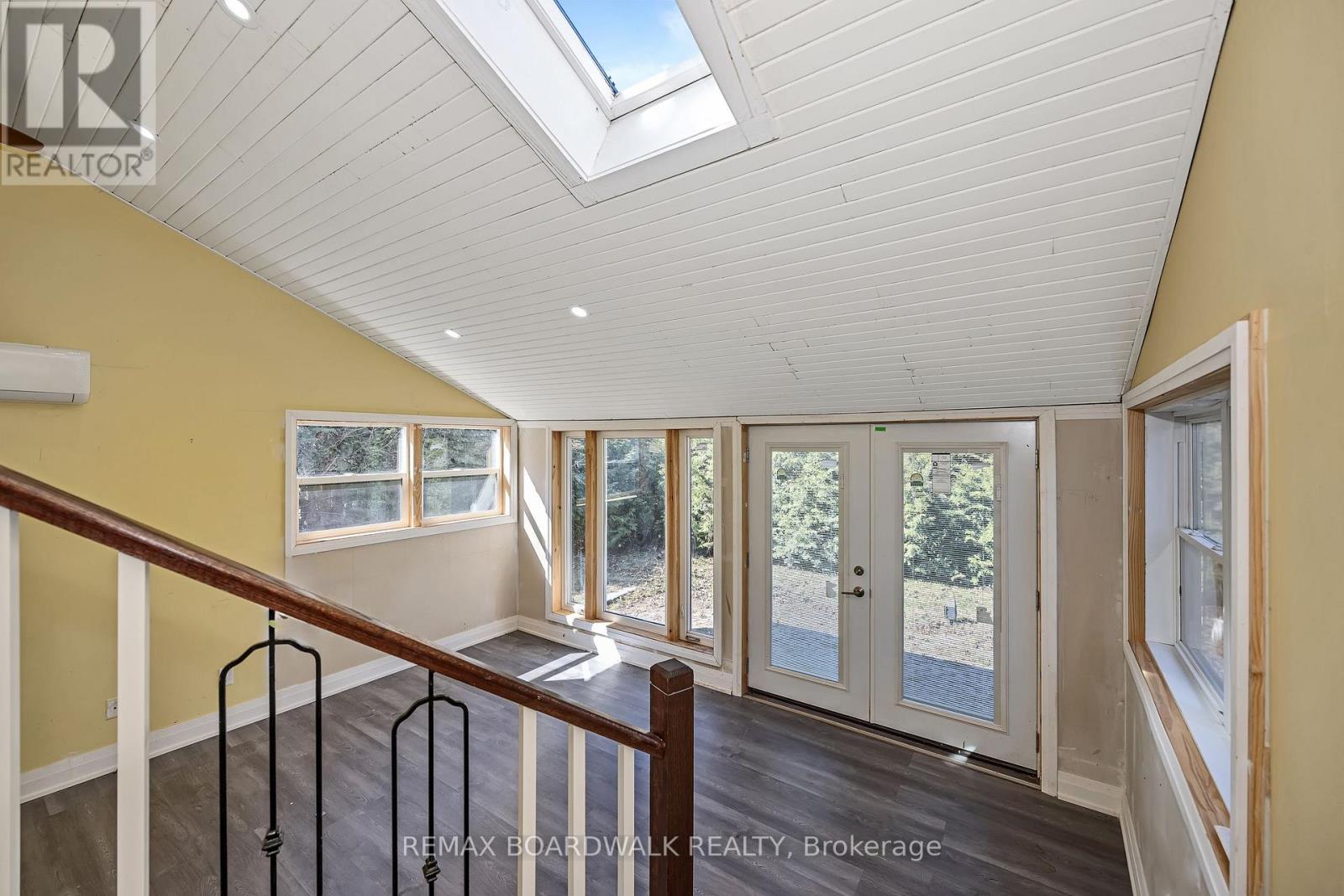 956 GARWOOD AVENUE - 21