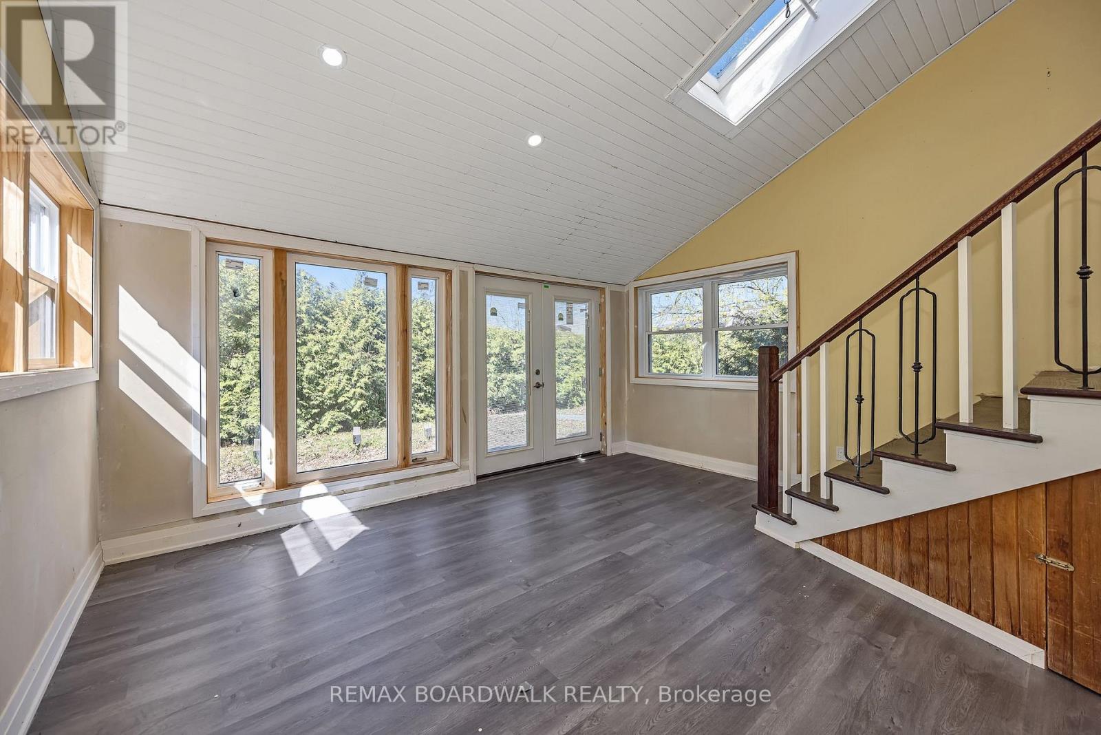 956 GARWOOD AVENUE - 22