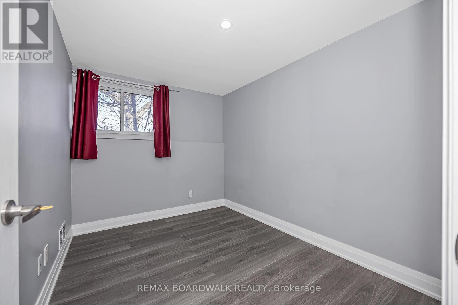 956 GARWOOD AVENUE - 30