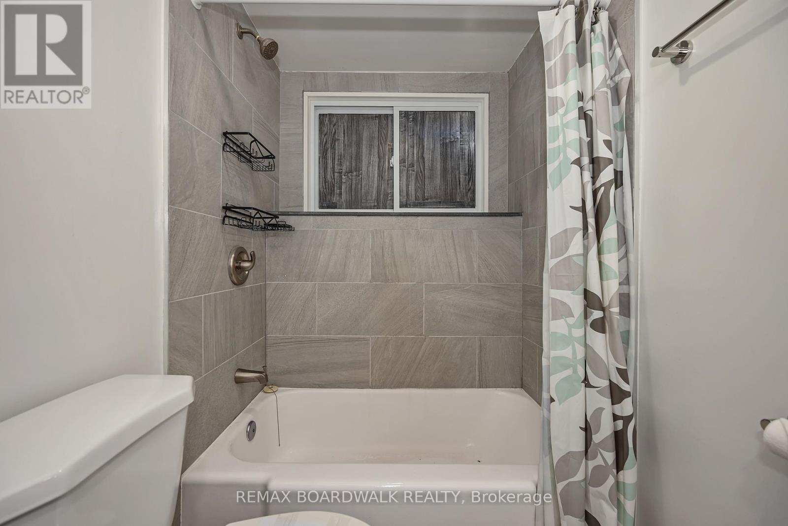 956 GARWOOD AVENUE - 35