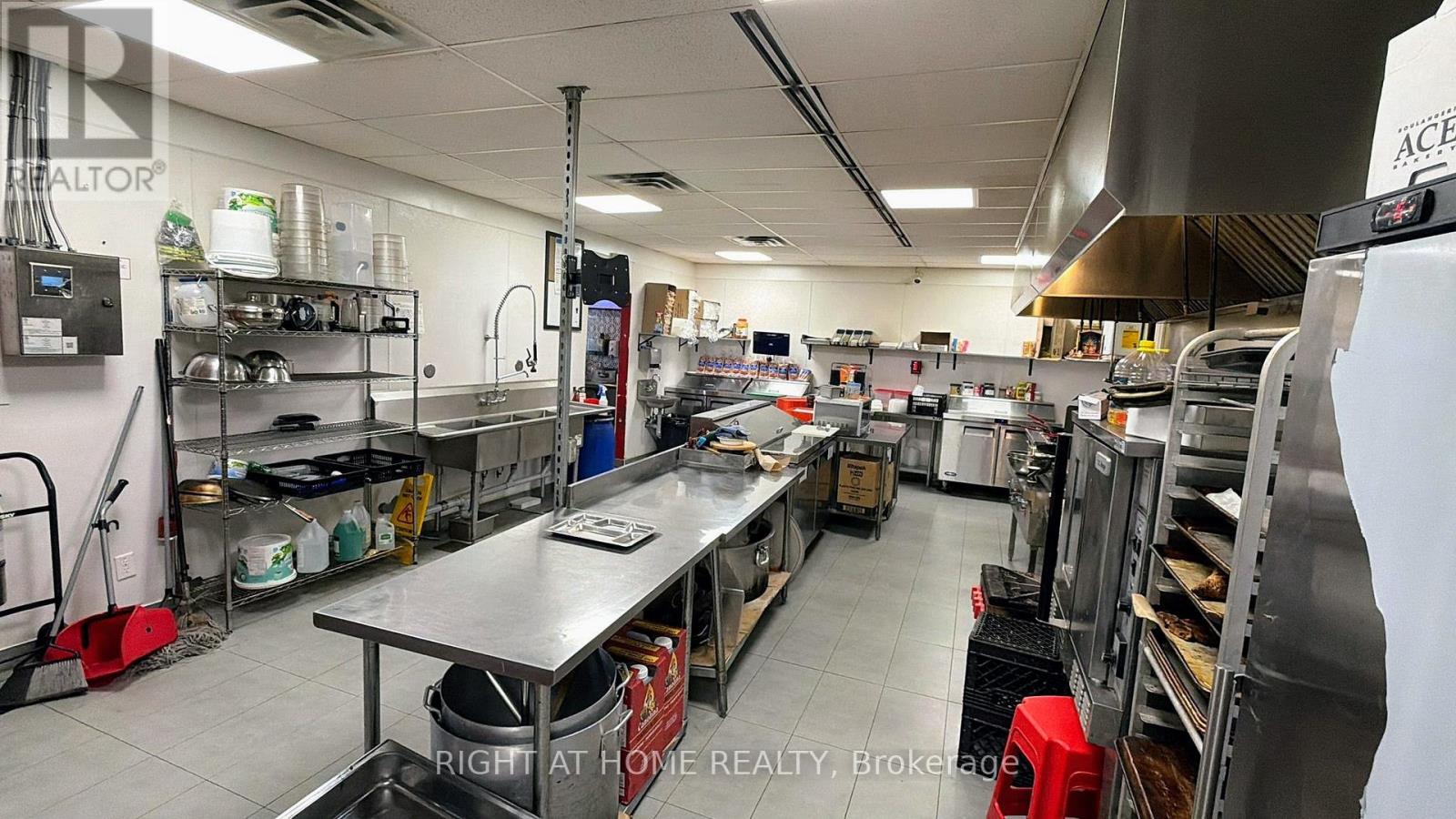 Business for Sale in Ottawa – UNIT G – 1541 MERIVALE ROAD, Ottawa – MLS# X13094628 - Image 14