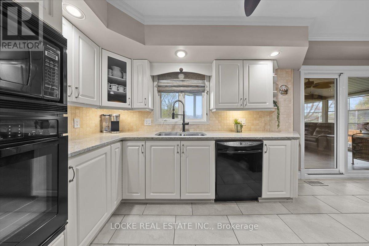 1920 LANDRY STREET - 10