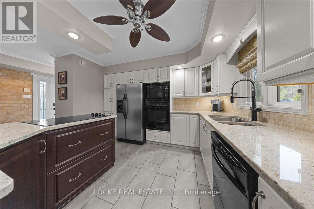 1920 LANDRY STREET - 12