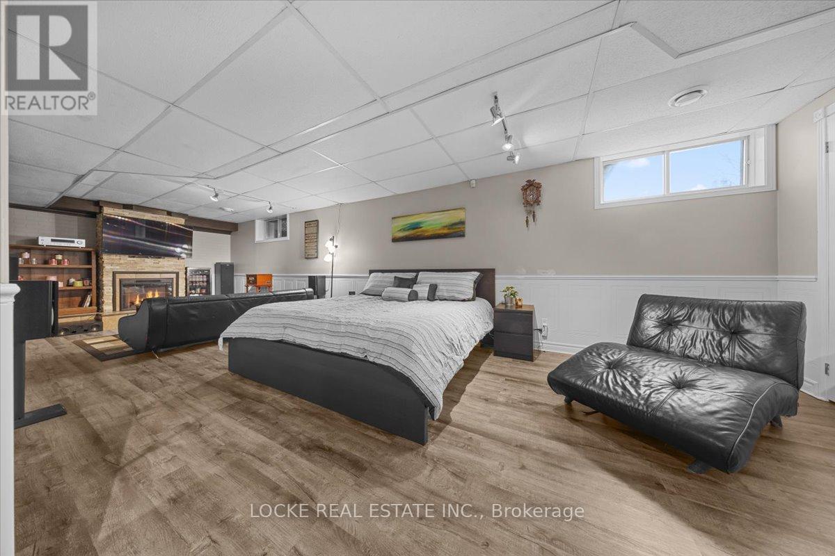 1920 LANDRY STREET - 27