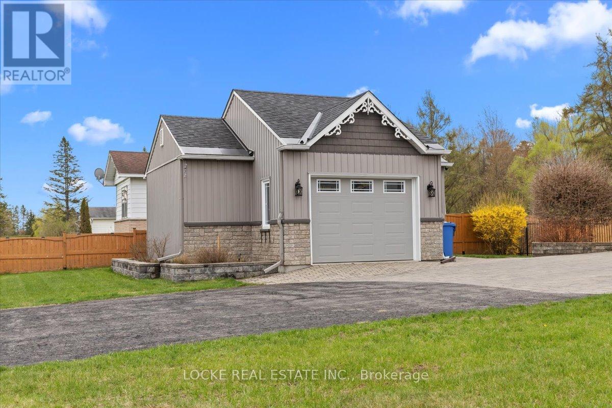 1920 LANDRY STREET - 33