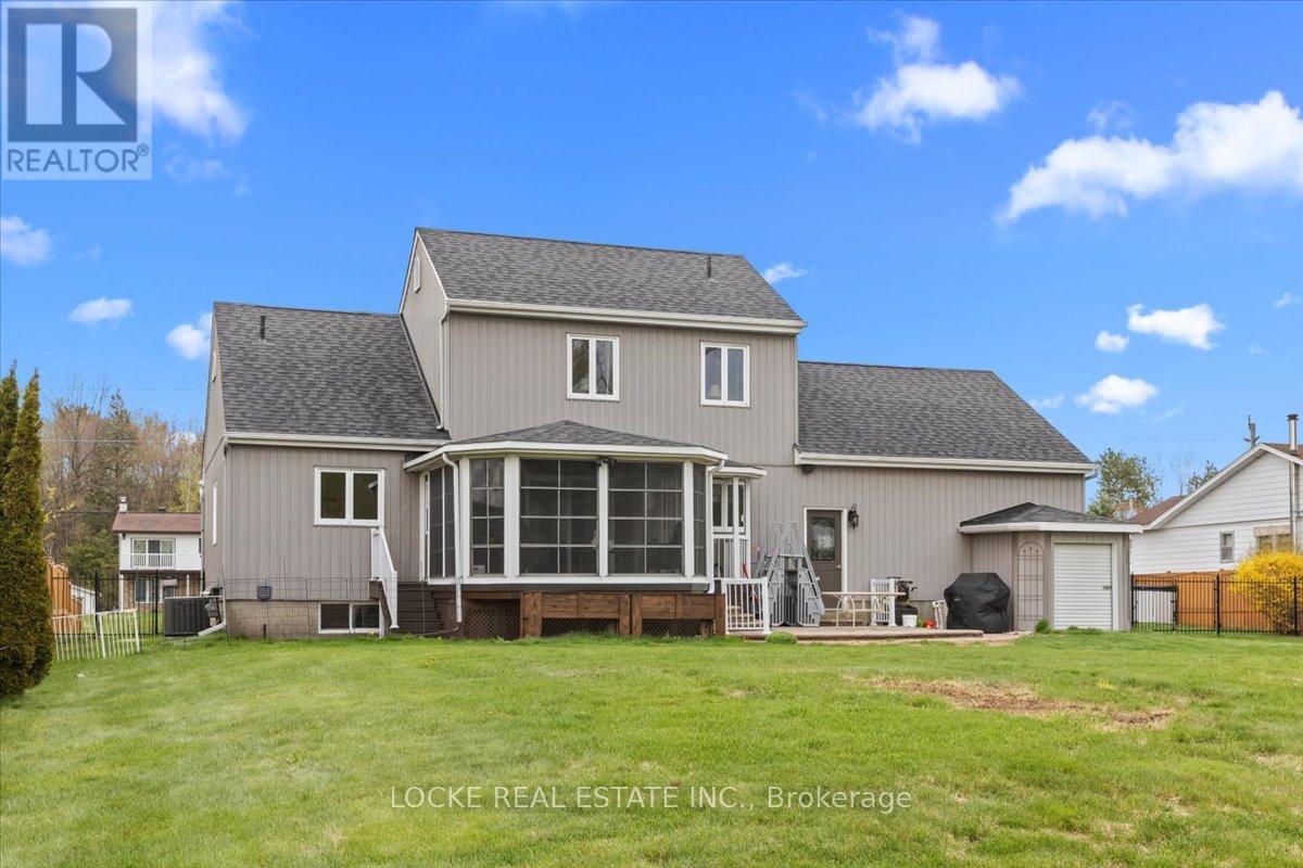 1920 LANDRY STREET - 36