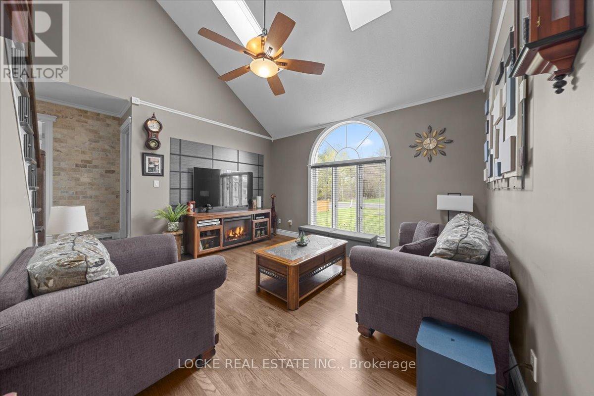 1920 LANDRY STREET - 5