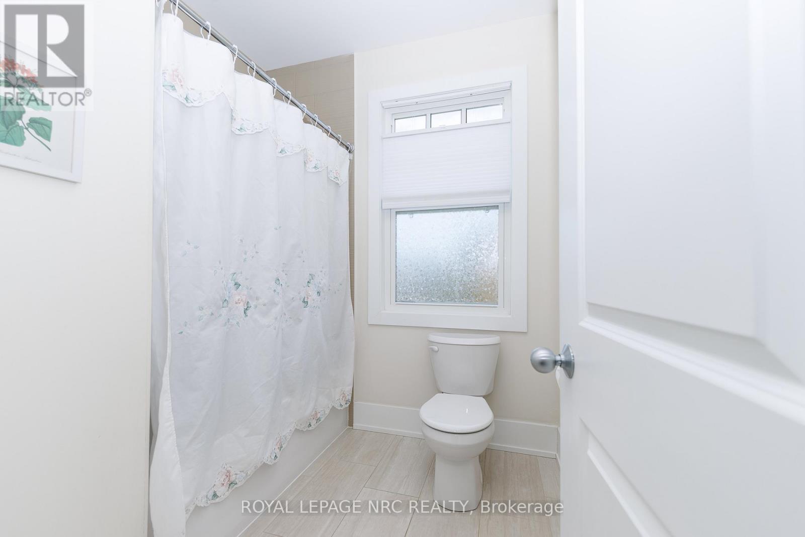 97 BROCK STREET - 35