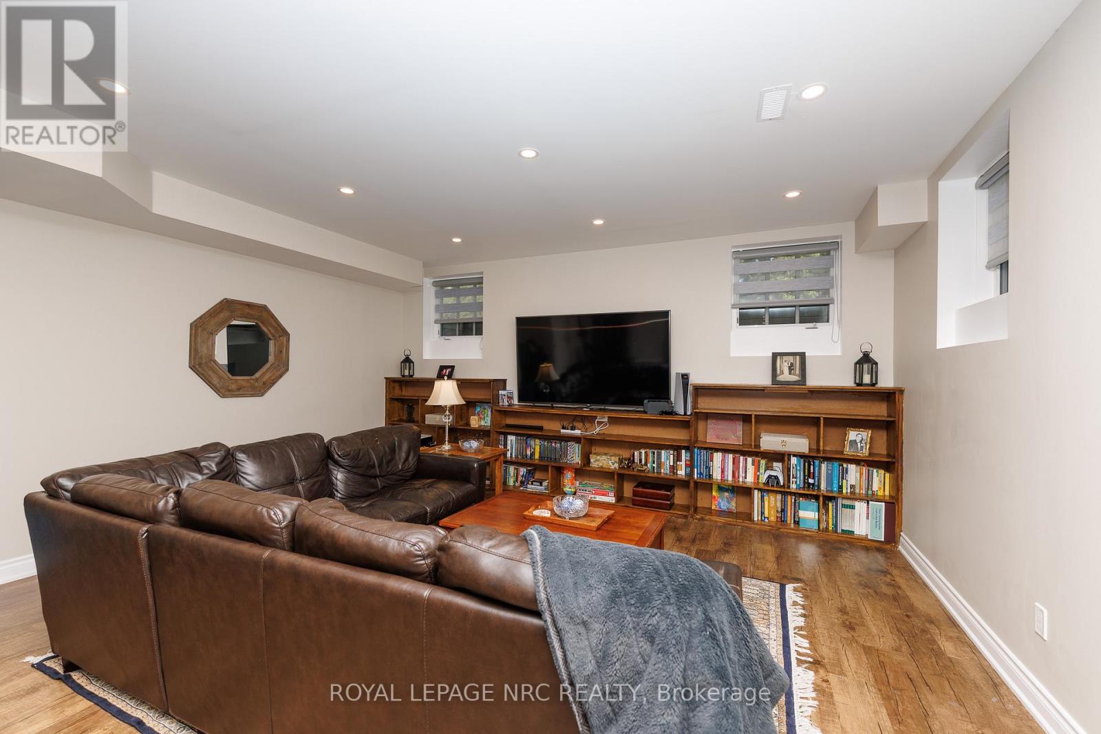 97 BROCK STREET - 42