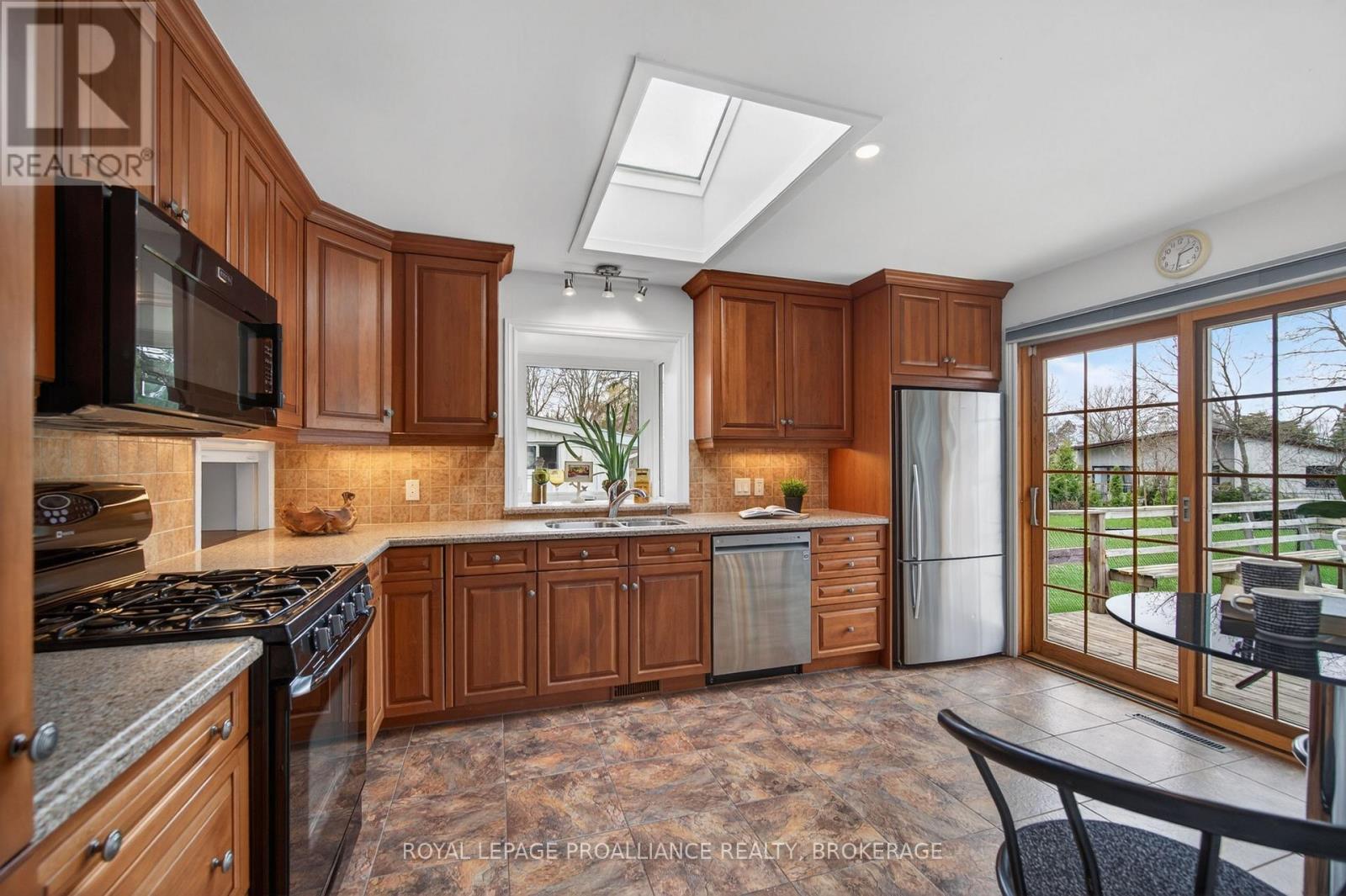 31 JORENE DRIVE - 18