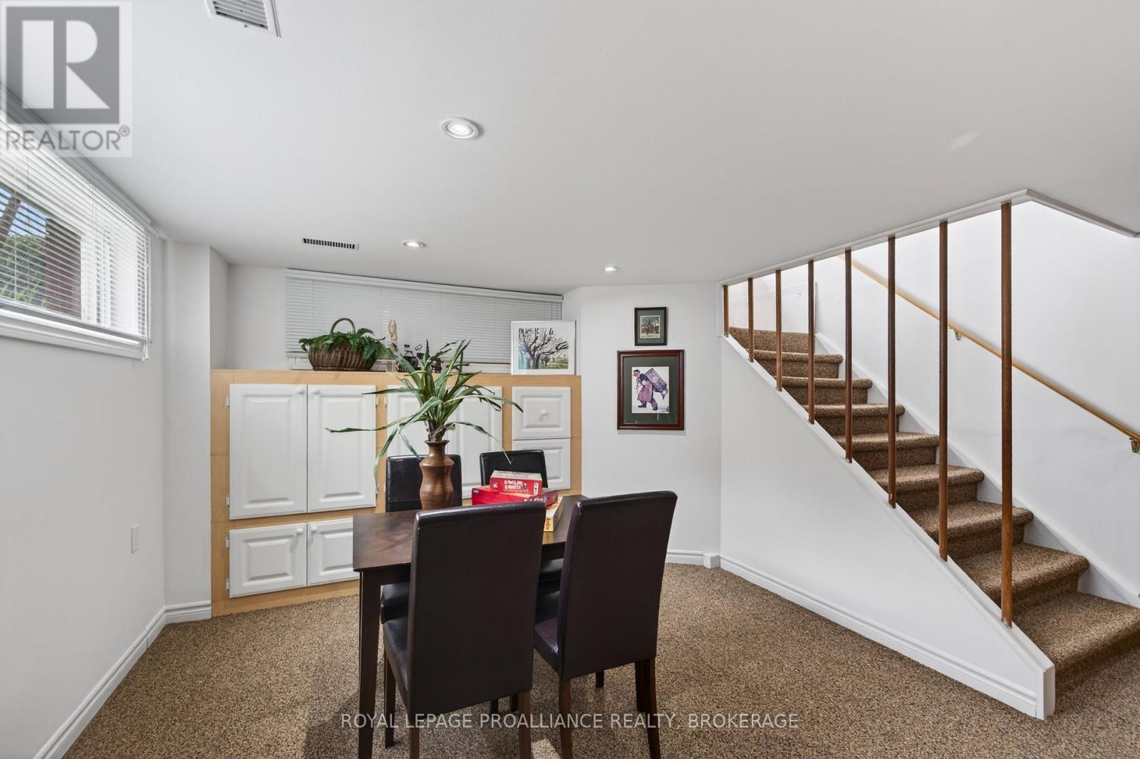 31 JORENE DRIVE - 23