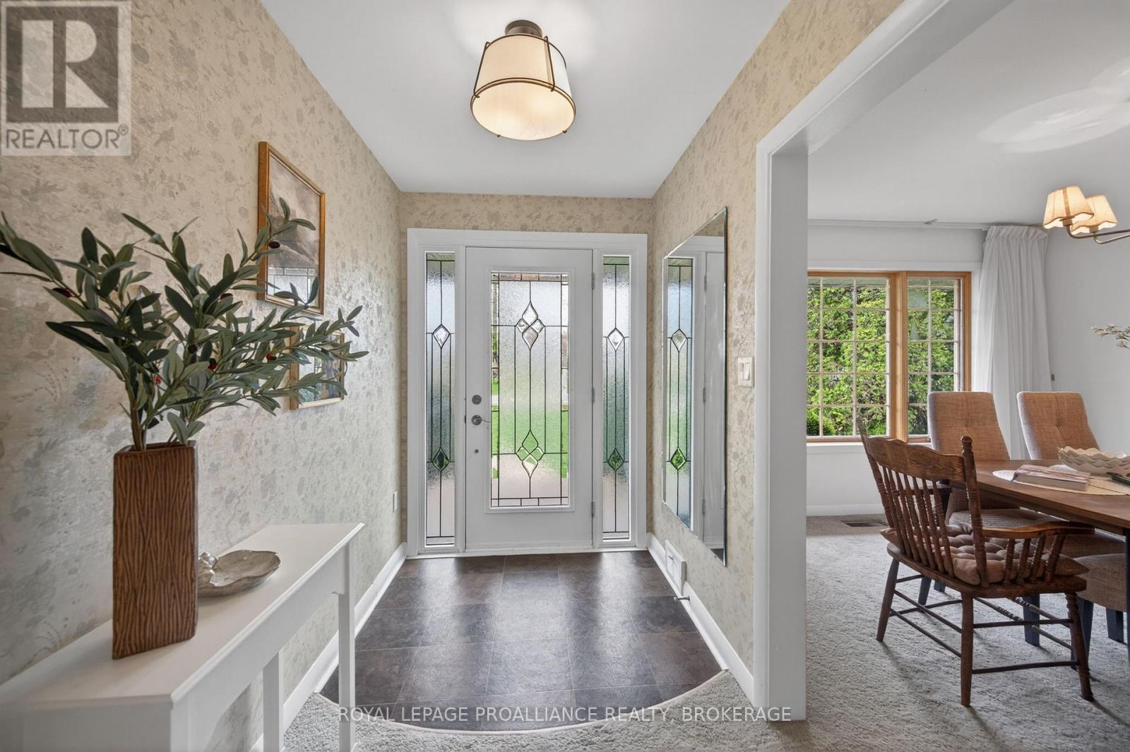 31 JORENE DRIVE - 4