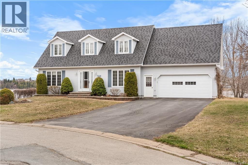 1725 Gowan Brae - 1