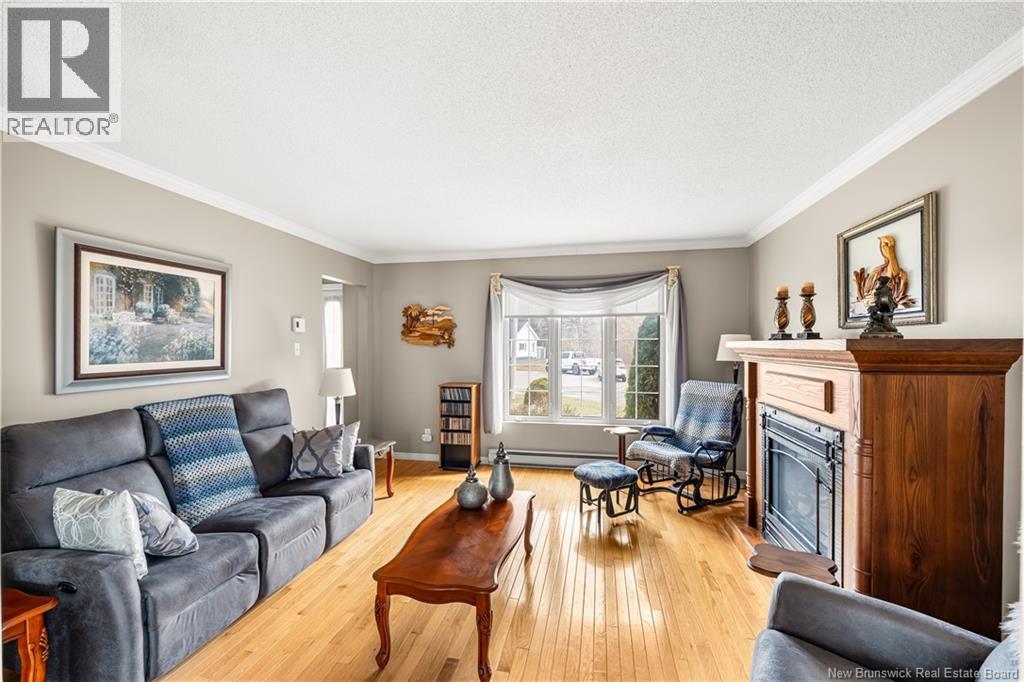 1725 Gowan Brae - 10