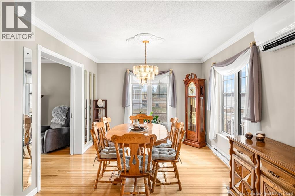 1725 Gowan Brae - 13