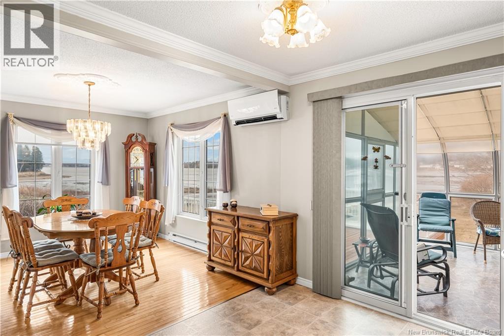 1725 Gowan Brae - 17