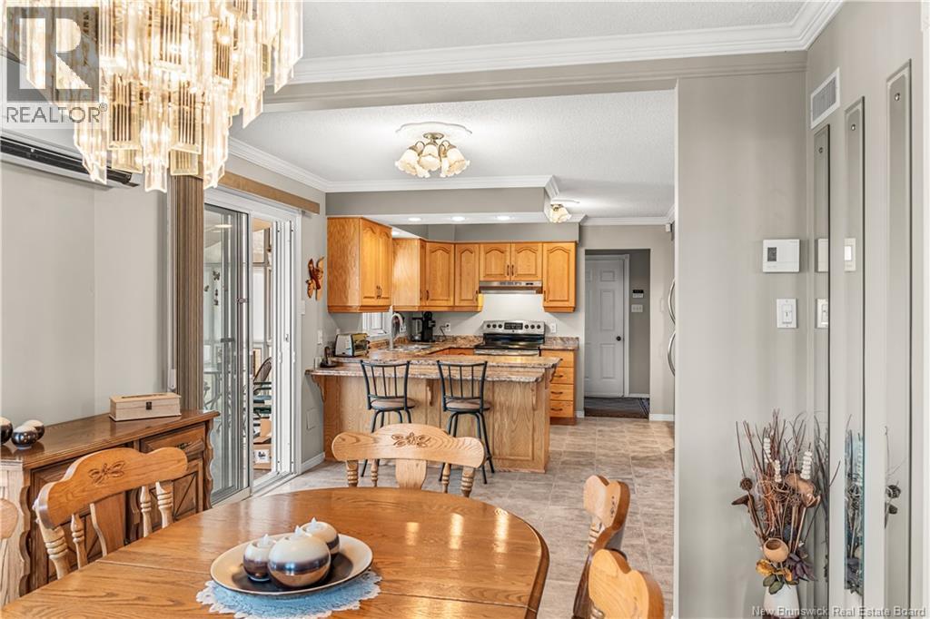 1725 Gowan Brae - 19